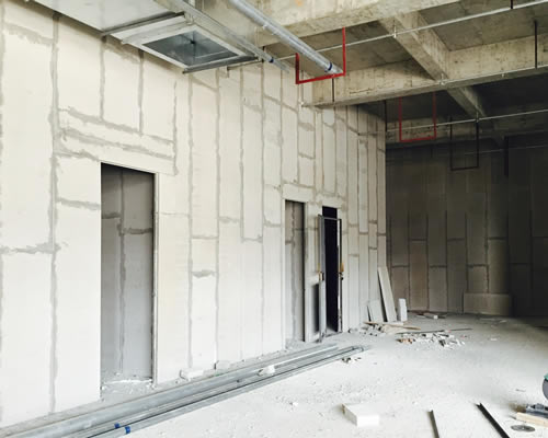 武漢輕質墻板施工方案 大型建筑施工方案